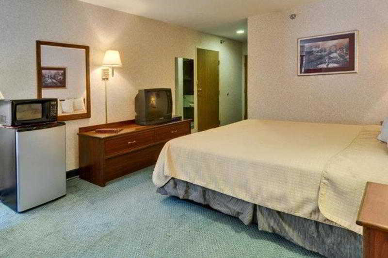Best Western Plaza Hotel סאוגטוק מראה חיצוני תמונה
