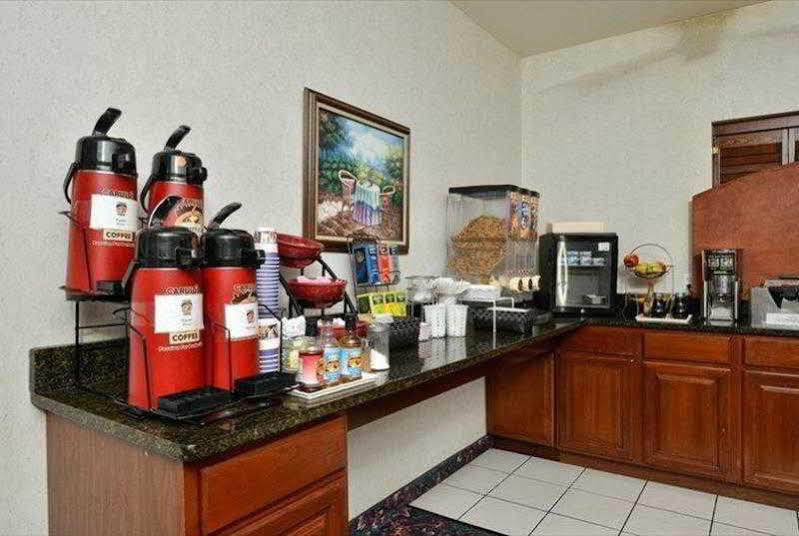 Best Western Plaza Hotel סאוגטוק מראה חיצוני תמונה